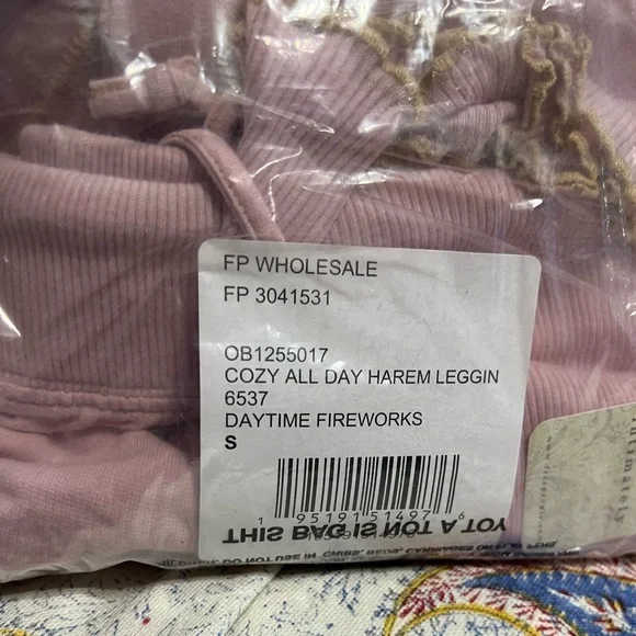 NWT Cozy All Day Harem Leggings S - Picture 5 of 5
